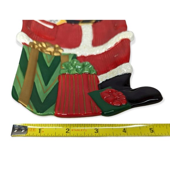 Fitz & Floyd Essential Snack Therapy Santa Plate - Picture 10 of 11